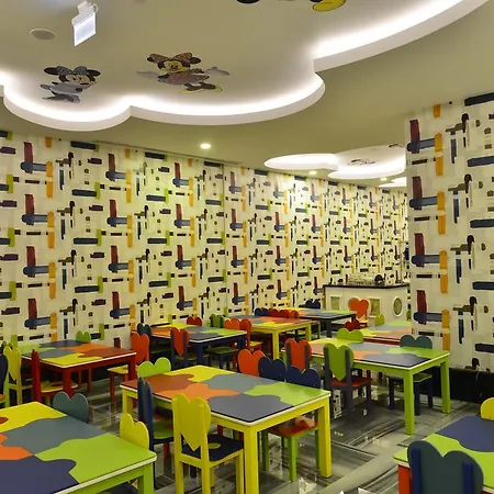 Azura Deluxe & 5* אבסלאר