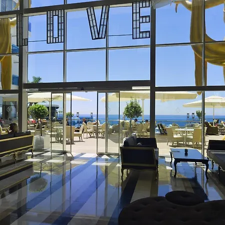 Azura Deluxe & אבסלאר