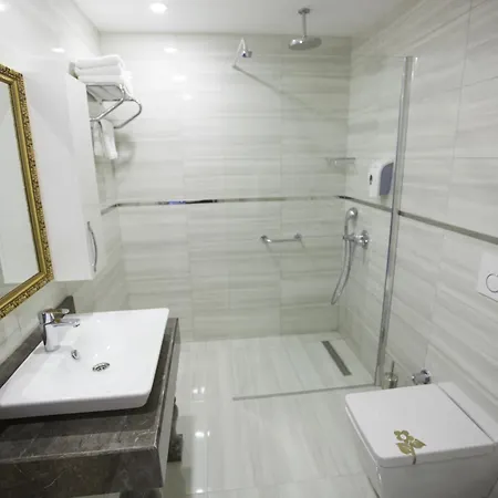 מלון Azura Deluxe & אבסלאר