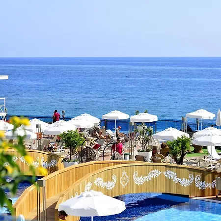 מלון Azura Deluxe & אבסלאר