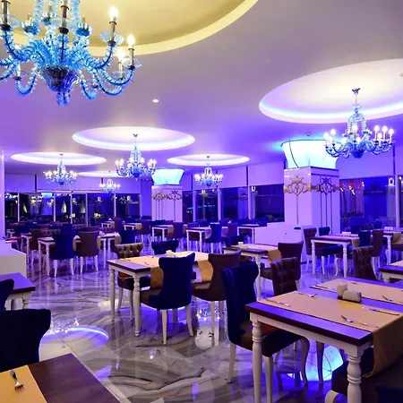 מלון Azura Deluxe & 5*