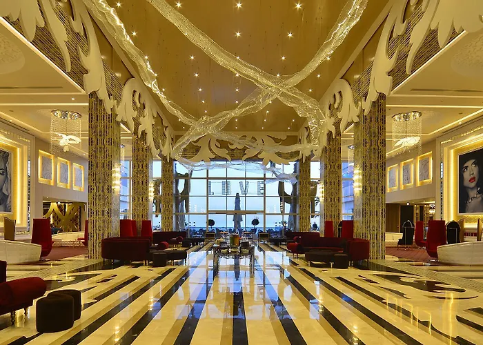 Hotel Azura Deluxe Resort&spa - Ultra 5*
